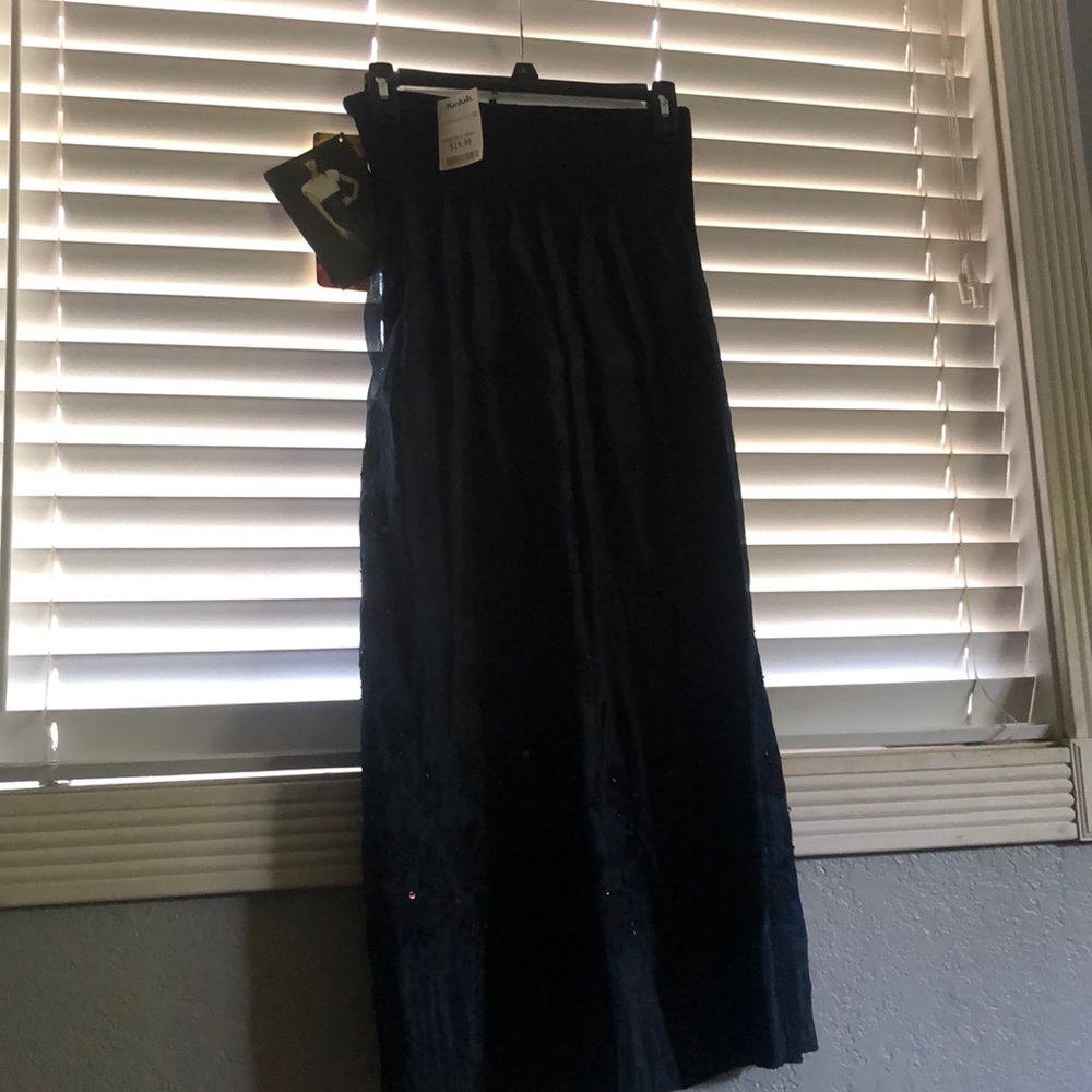 Dress/skirt